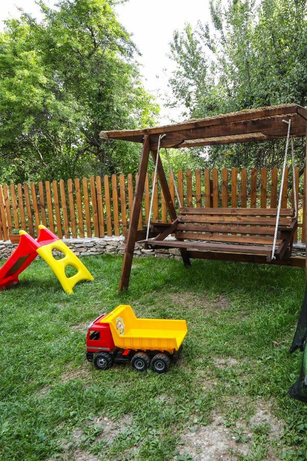 Тодорината Къща Hotel Leshten Buitenkant foto