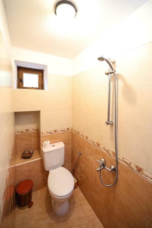 Тодорината Къща Hotel Leshten Buitenkant foto